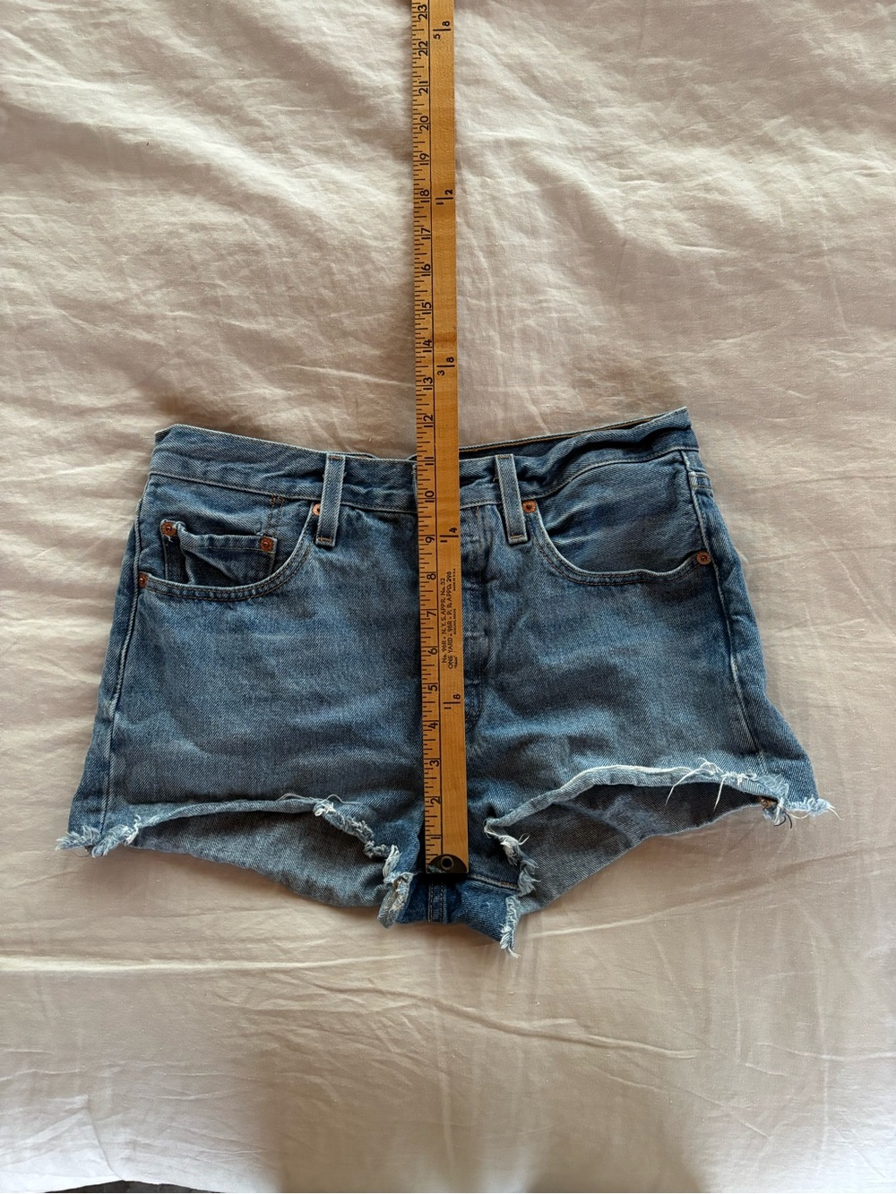 Levi’s 501 Cutoffs - Picture 7 of 8